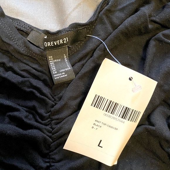 NWT Forever 21 Ruched Black Top - Picture 3 of 3